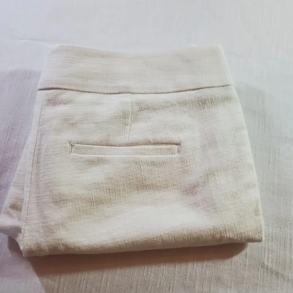 Ann Taylor LOFT Womens Size 2P Marisa Cropped Pants Off White Cream Stretch